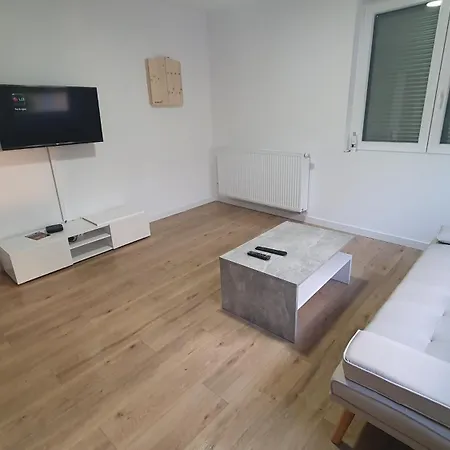 Appartement Moderne Strasbourg Extérieur photo